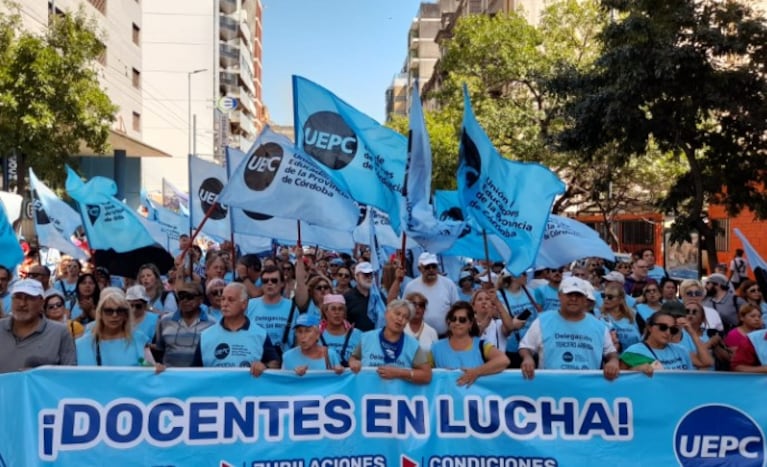 Docentes de Uepc adherirán al paro docente nacional del 2 de octubre