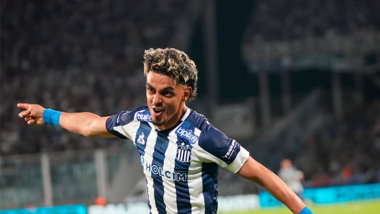 El centro de Baroni y gol de Ronaldo Martínez para el 1 a 0 de Talleres ante Newell’s