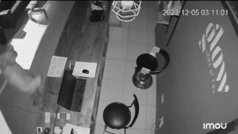 Robaron una peluquería a dos cuadras del Patio Olmos