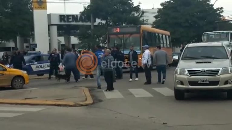 Tensión entre empleados de Luz y Fuerza y limpiavidrios