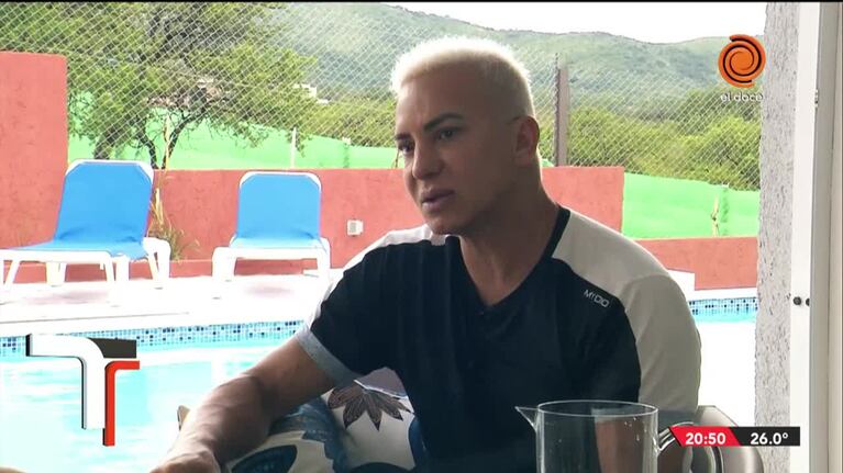 Flavio Mendoza nos abrió las puertas de su casa de Carlos Paz