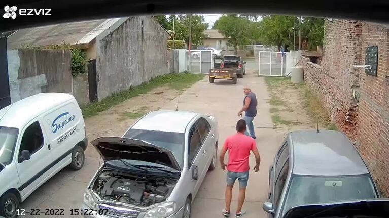 El ataque de un excomisario a un mecánico
