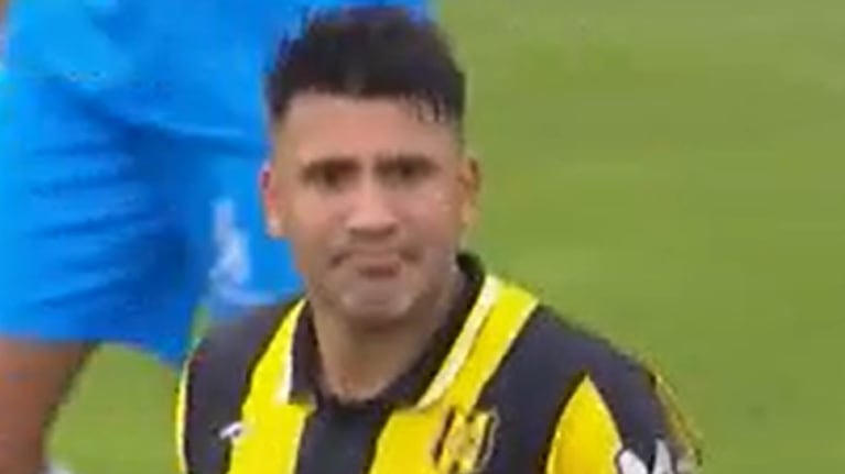 Gol de Deporitvo Madryn para el triunfo parcial 1 a 0 ante Estuadiante de Río Cuarto