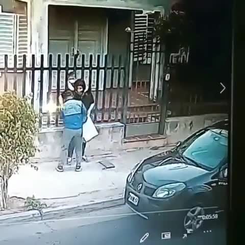 Indignante robo a una madre en barrio San Vicente