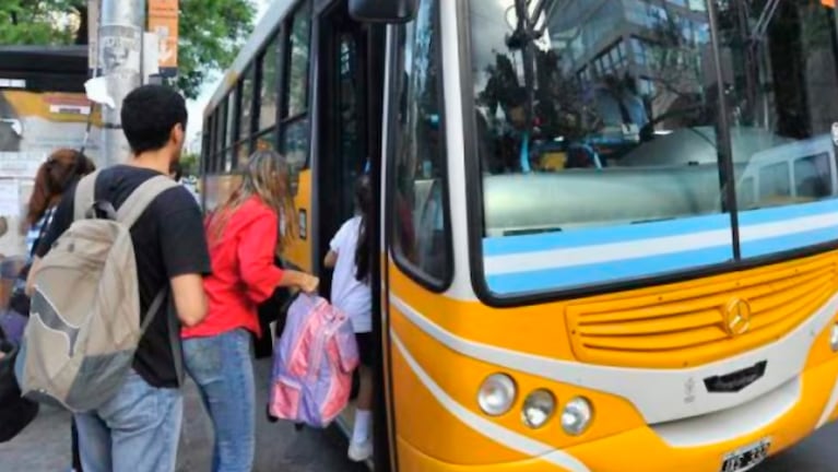 La indignación de los pasajeros por el aumento del boleto del transporte urbano en Córdoba