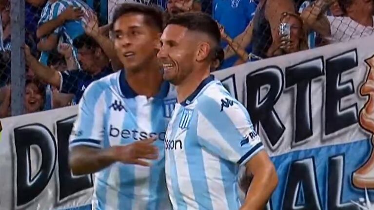El segundo gol de Maravilla Martínez y el 3 a 0 de Racing ante Belgrano