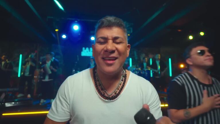 La Pepa Brizuela y Banda XXI se juntaron para hacer "Necesito un amor"