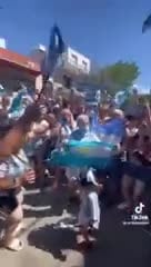 El festejo de la abuela “la la la la la” por la Copa