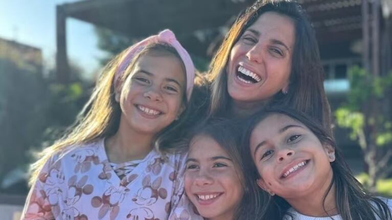 El botín que consiguieron las hijas de Cinthia Fernández vendiendo pulseras