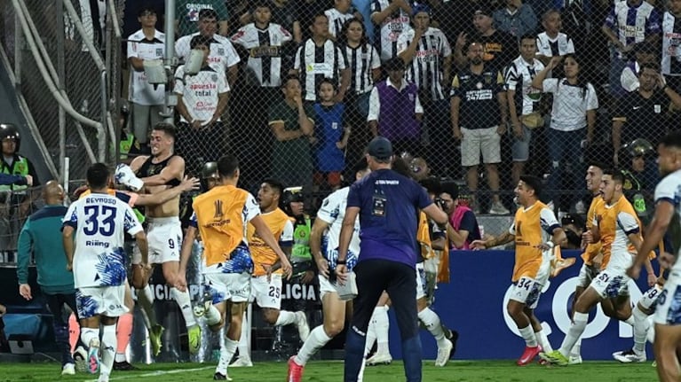 La calentura de los hinchas de Talleres que viajaron a Perú tras la caída contra Alianza Lima