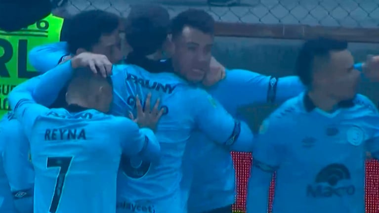 Cabezazo de Ostchega y el gol del 3 a 2 de Belgrano frente a Defensores en San Luis