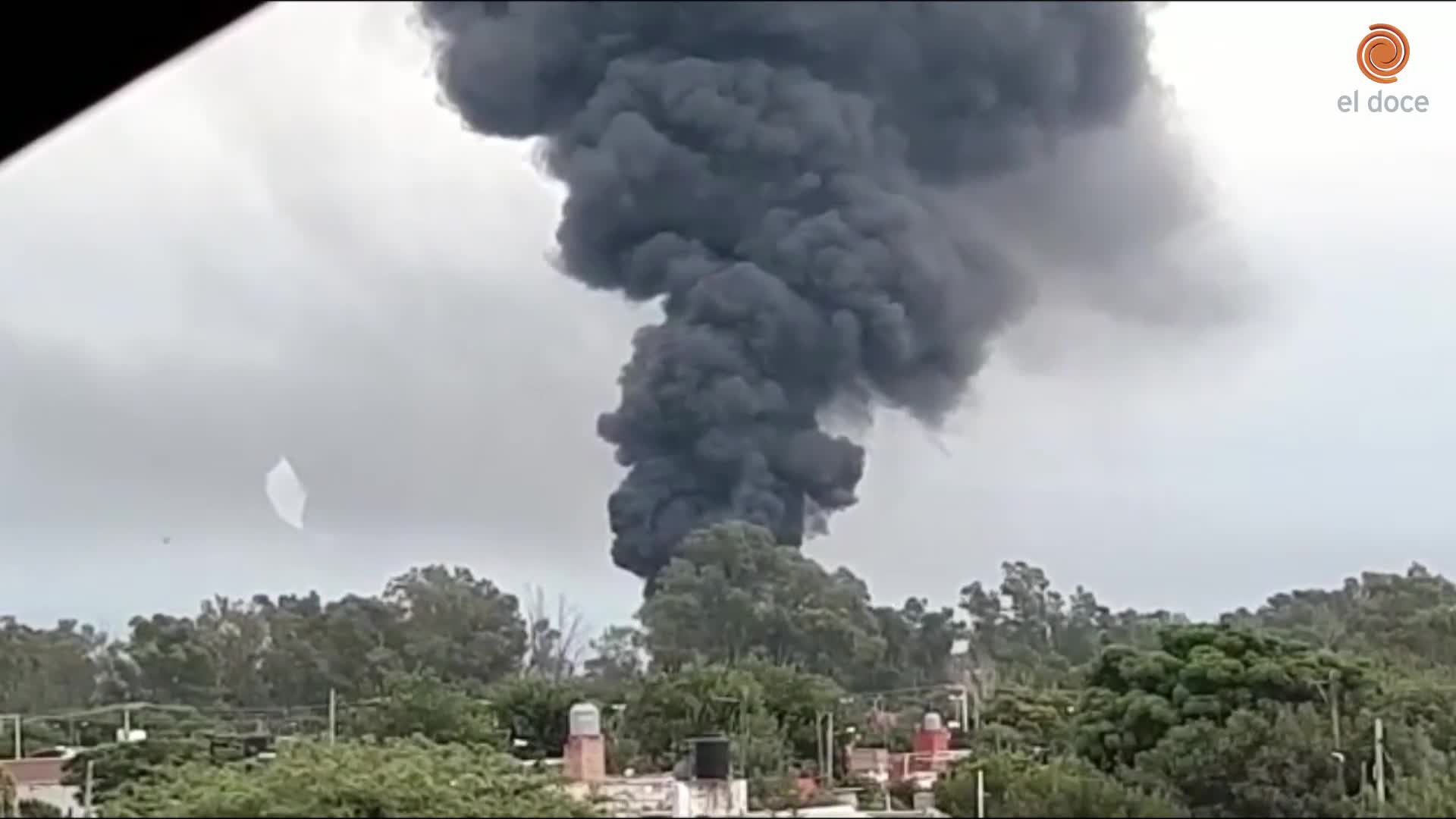 Se incendió un depósito cerca de Av. Sabattini