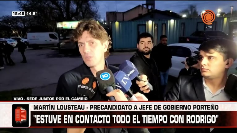 Lousteau llegó para "abrazar" a De Loredo