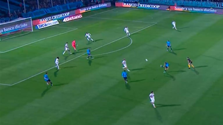 El insólito gol de González Metilli para el 1 a 0 de Belgrano ante Newell’s