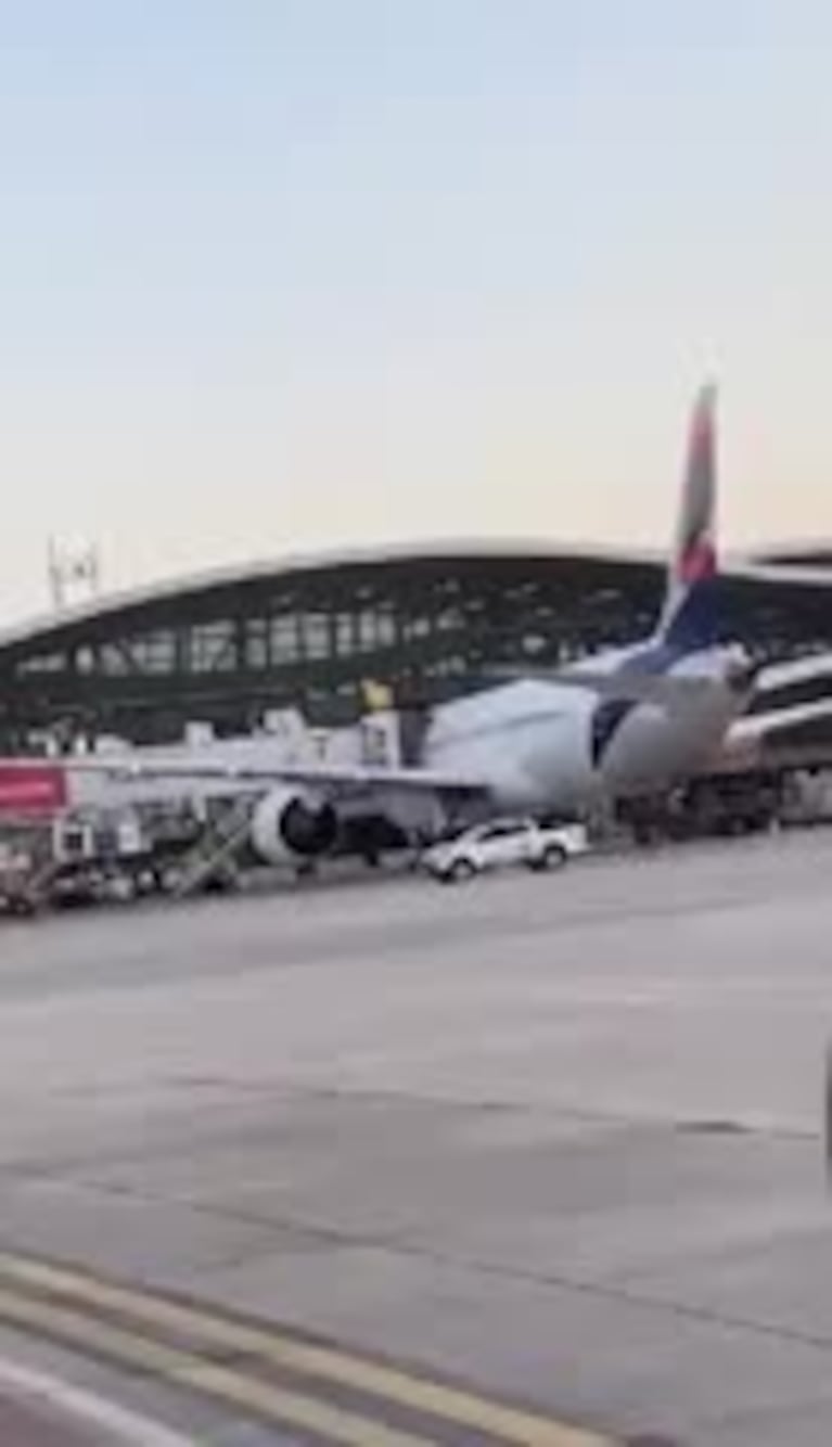 Feroz tiroteo en el aeropuerto de Santiago