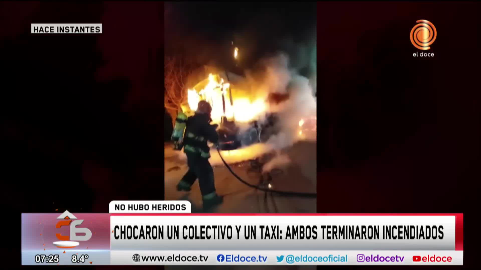 Chocaron un colectivo y un remis: se prendieron fuego