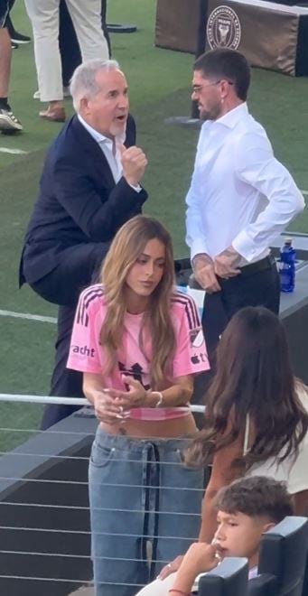 La charla de Tini y Antonela Roccuzzo en el estadio del Inter Miami