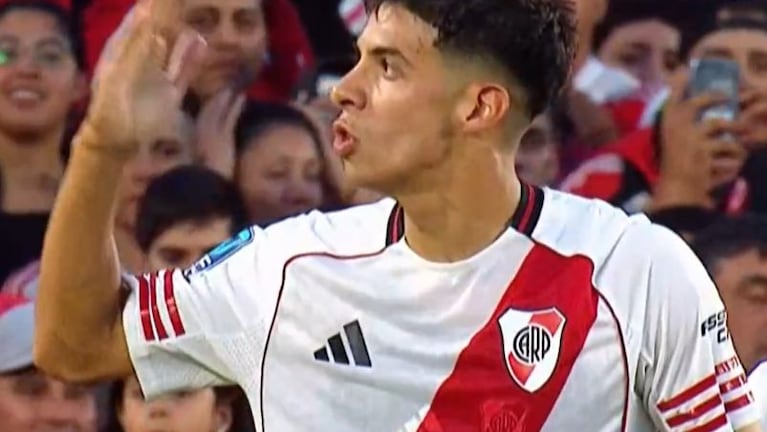 Blooper en la defensa y el gol de Galván para el 1 a 0 de River ante Belgrano