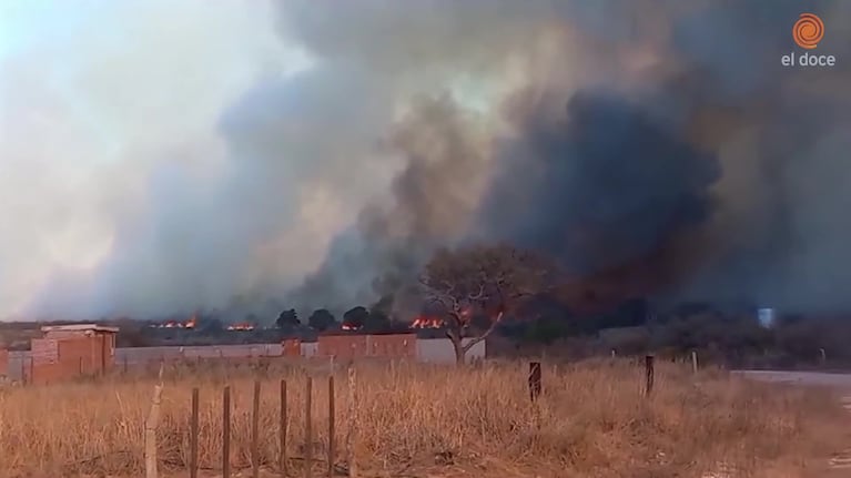 Alarma por el fuego en el norte de Córdoba