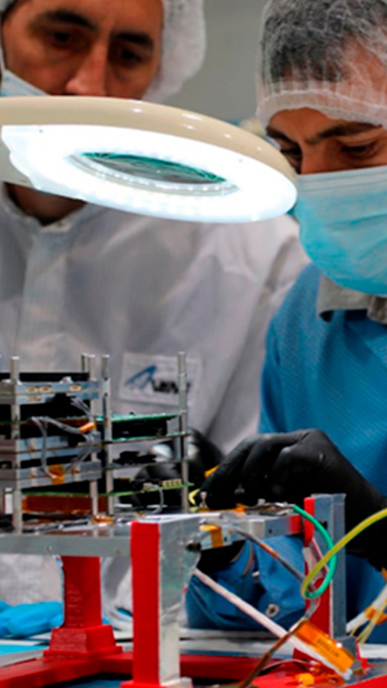 De Córdoba a la Luna: la preparación del satélite Atenea