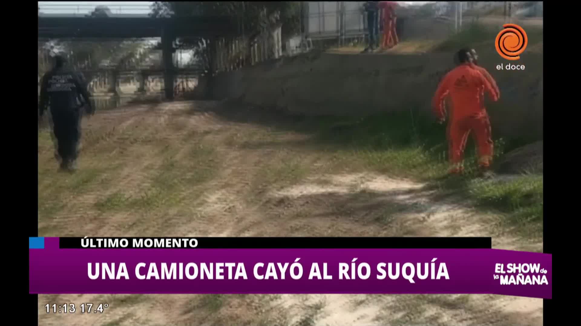 Una camioneta cayó al río Suquía