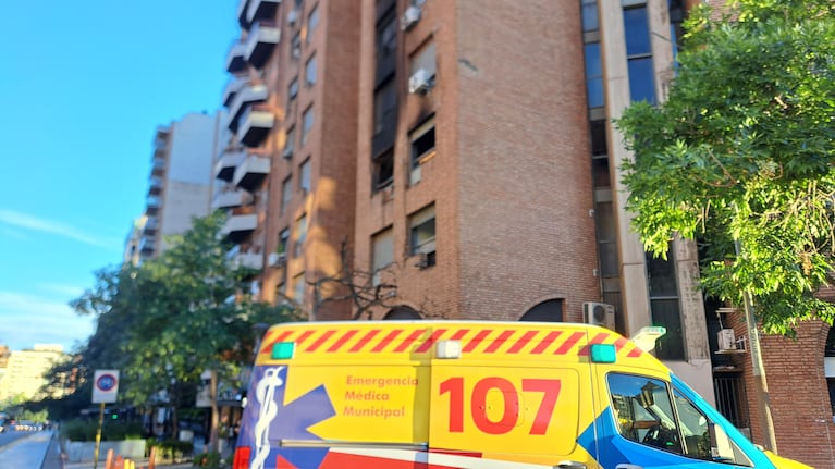 La inquilina de Nueva Córdoba confirmó que el incendio comenzó por un cargador enchufado