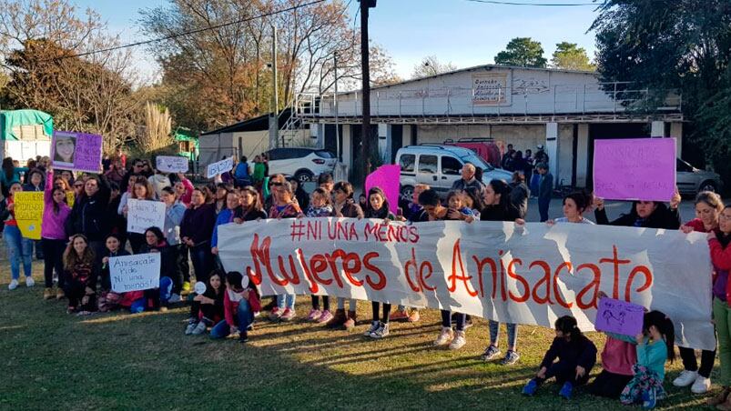 Femicidio en Anisacate: la palabra de las amigas de Aydeé