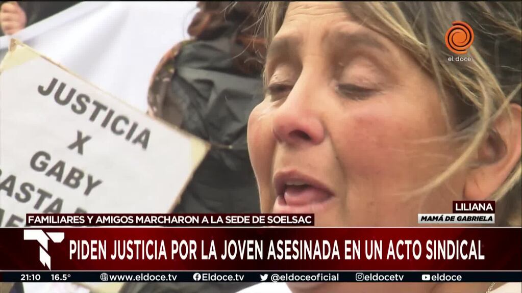 Marcharon y pidieron justicia por la joven asesinada en un acto sindical