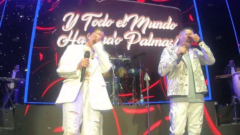 LBC y Euge Quevedo presentaron su primer enganchado desde el Movistar Arena