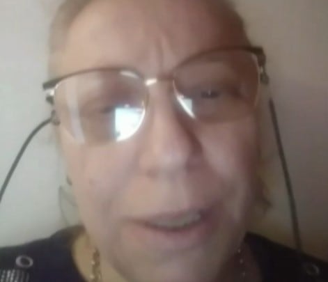 El relato de la mujer que se filmó pidiendo el celular que le robaron en la Costanera