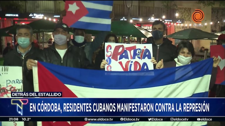 Cubanos residentes en Córdoba se manifestaron en contra de la dictadura