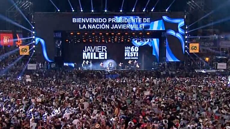 Ovación y especial bienvenida a Milei en el Festival de Jesús María
