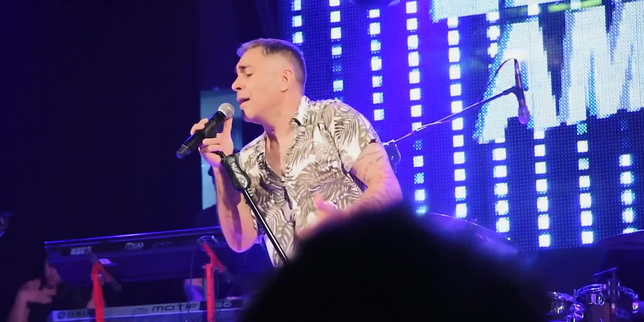 Lo nuevo de El Loco Amato grabado en vivo