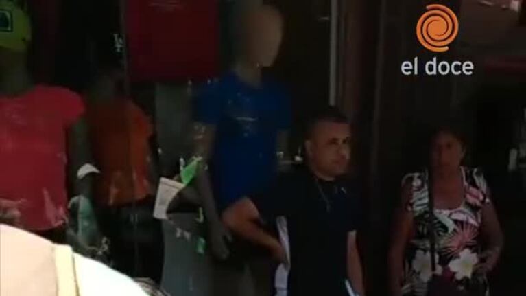 Niños consolaron a "Mickey" tras un robo