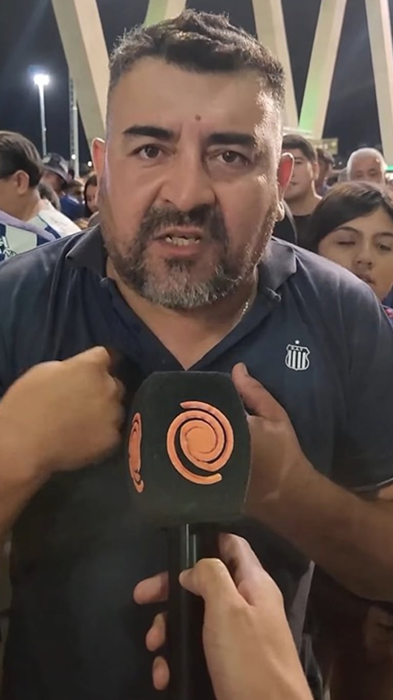 Los hinchas de la T, de la euforia a la crítica