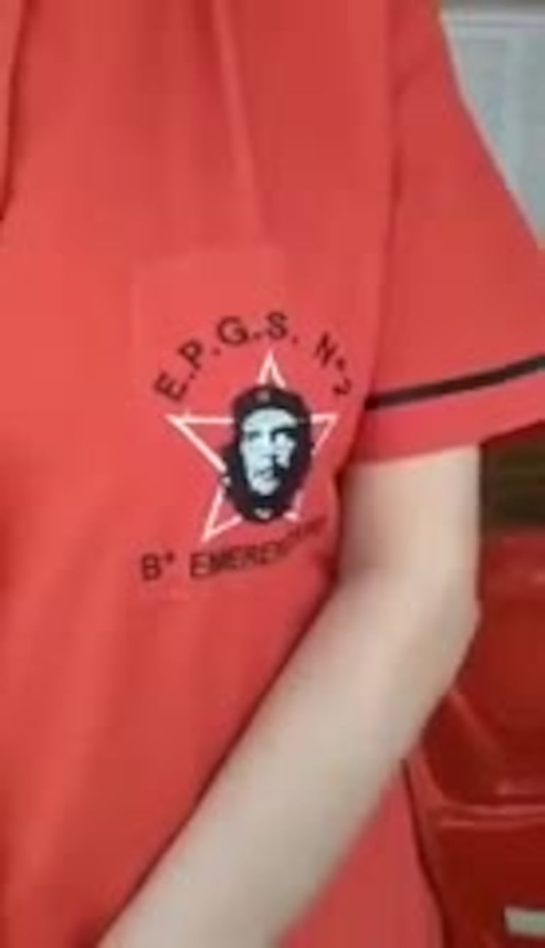 La canción del Che Guevara en un colegio de Chaco