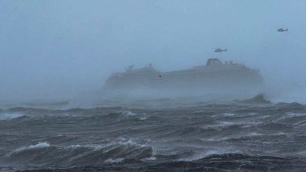 Evacuaron los pasajeros de un crucero en Noruega