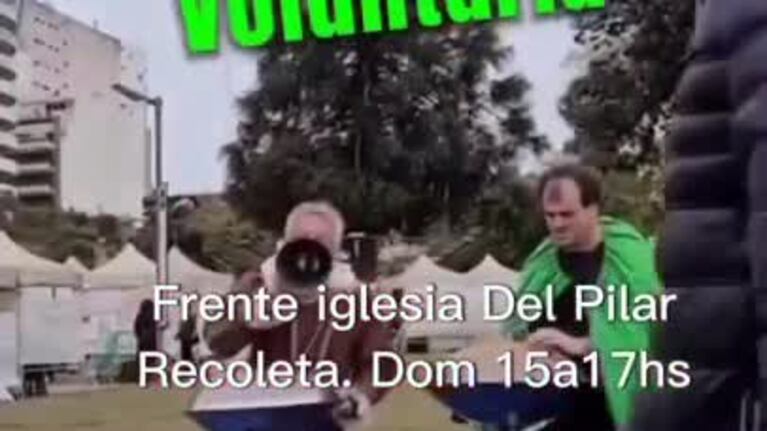 Pablo Alarcón actúa a la gorra