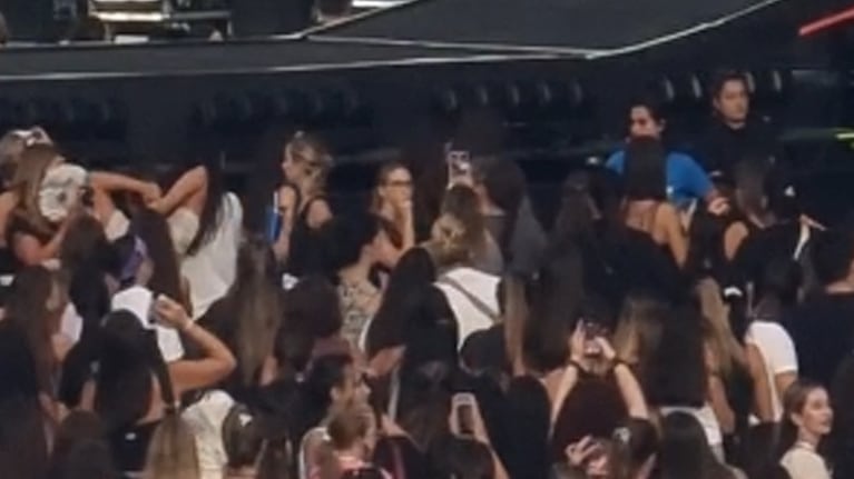 Q’ Lokura encendió la previa del show de Tini