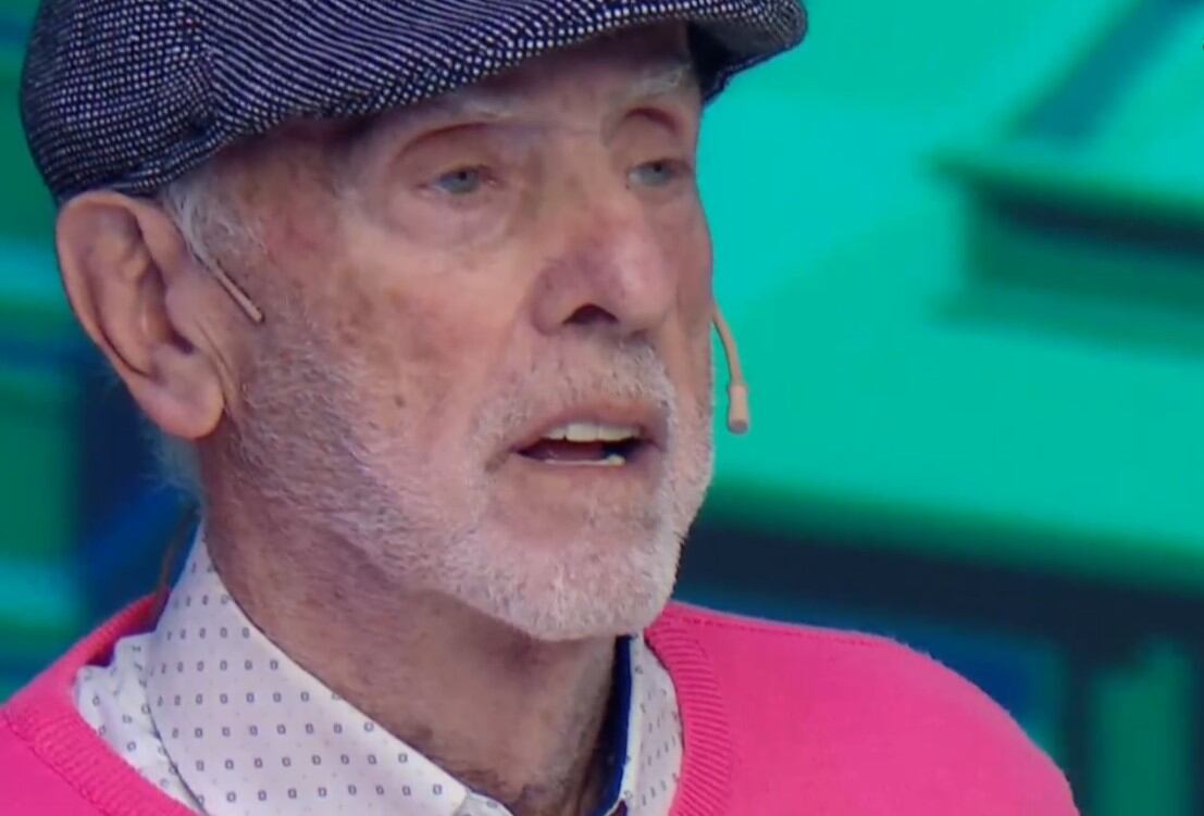 Un abuelo se emocionó al ver a Pampita en Los 8 Escalones