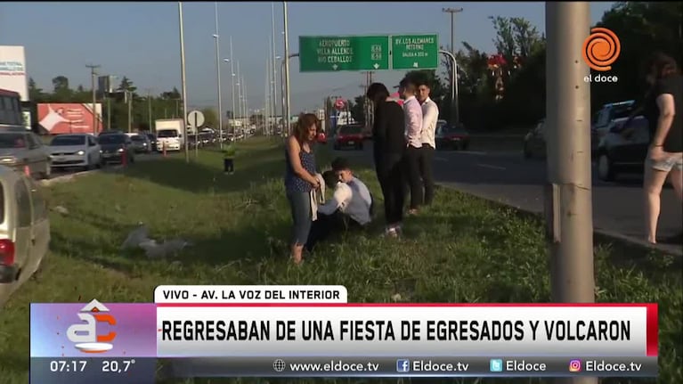 Volvían de la fiesta de egresados y volcaron