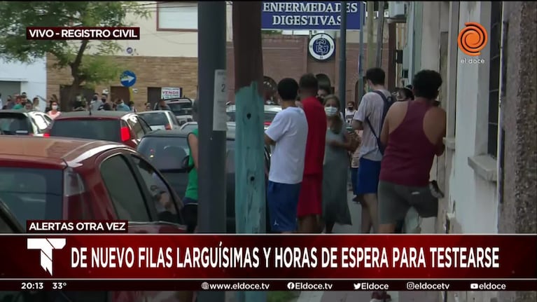 El ex Registro Civil, lleno de gente y con horas de espera para testeos