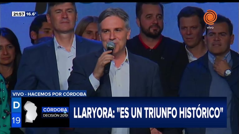 Llaryora festejó la victoria en Córdoba