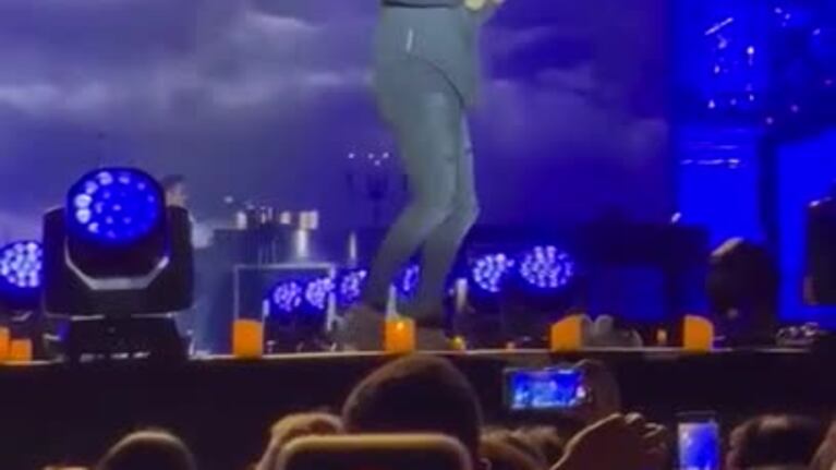 Arjona en Córdoba: su defensa a los hombres