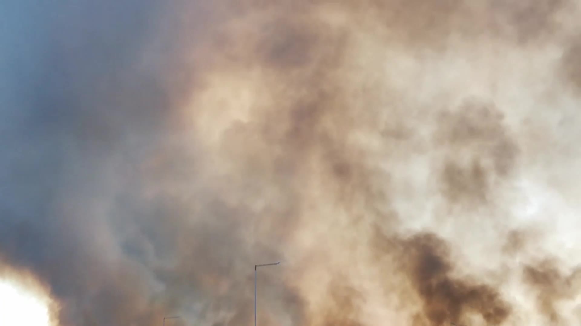 Incendio cerca de la autopista Córdoba-Carlos Paz