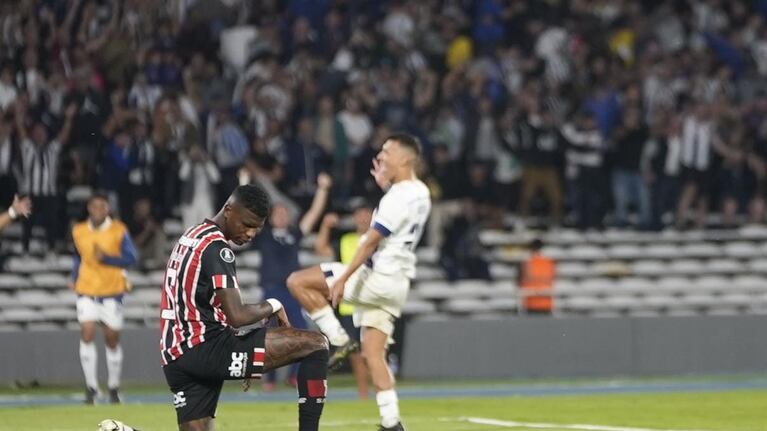 El gol de Botta y el 2 a 0 de Talleres a Sao Paulo en el Kempes