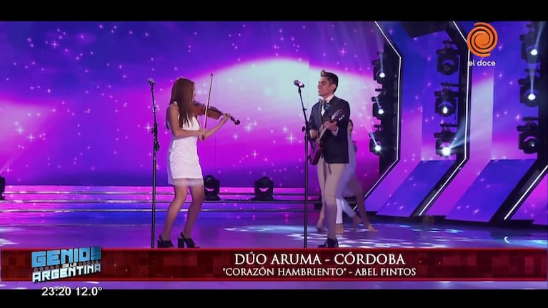 El dúo Aruma avanzan en Genios de la Argentina