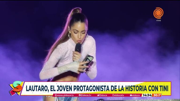 La historia del fan de Tini que le arrojó su celular