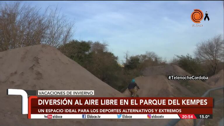 Vacaciones de invierno: los chicos se divierten en el Parque del Kempes