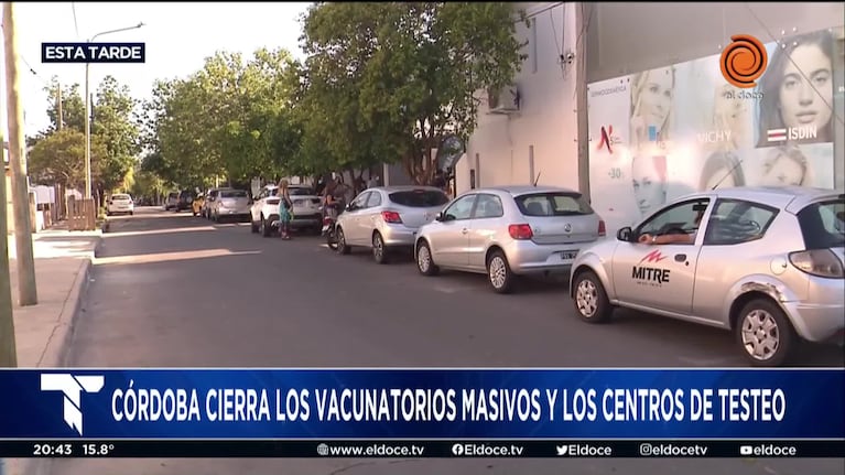 Córdoba cierra centros de testeo y vacunatorios masivos